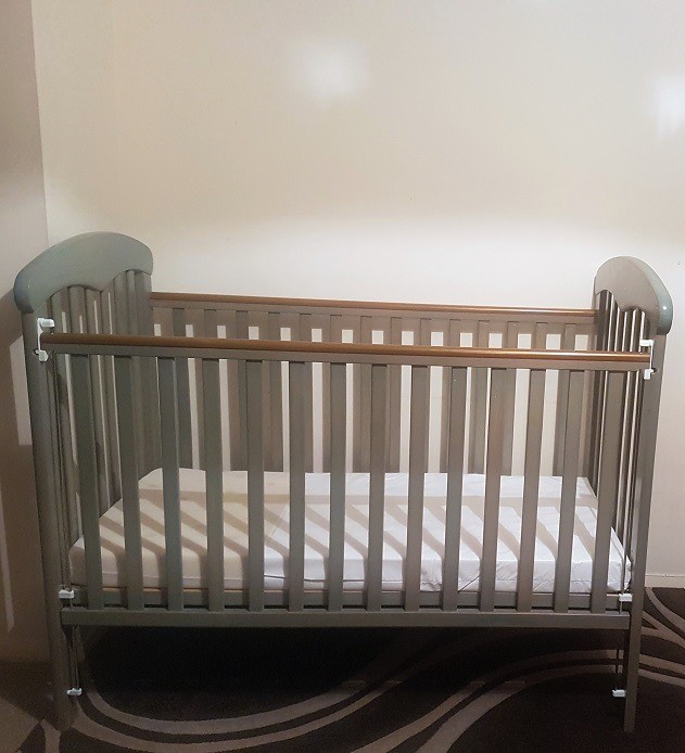 Mamas n Papas Cot Bed with Mattress in Aberdeen Gumtree