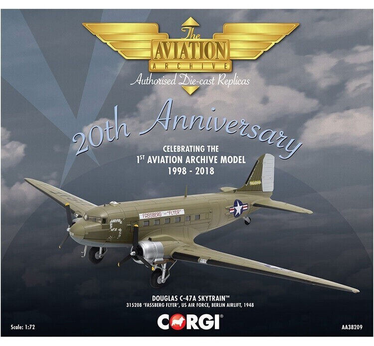 【デッドストック】Corgi ダイカストモデル AA37209 模型 航空機 Halifax B.MK III 1:72 Diecast Model - Corgi CG-AA37209 - $199.95