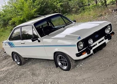 Ford Capri MK 2/3 colis étagère 280 INJECTION laser-gris G065 Ford Capri MK 2/3 colis étagère 280 INJECTION laser-gris G065