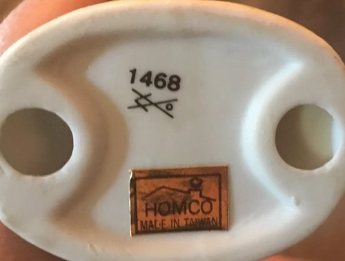 2 HOMCO Ceramic Baseball Figurines-BATTER & CATCHER-EUC