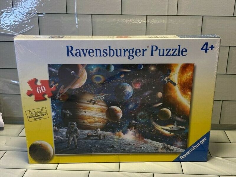RAVENSBURGER Outer Space Planet Cosmos Puzzle 096152 2015 60 Pieces