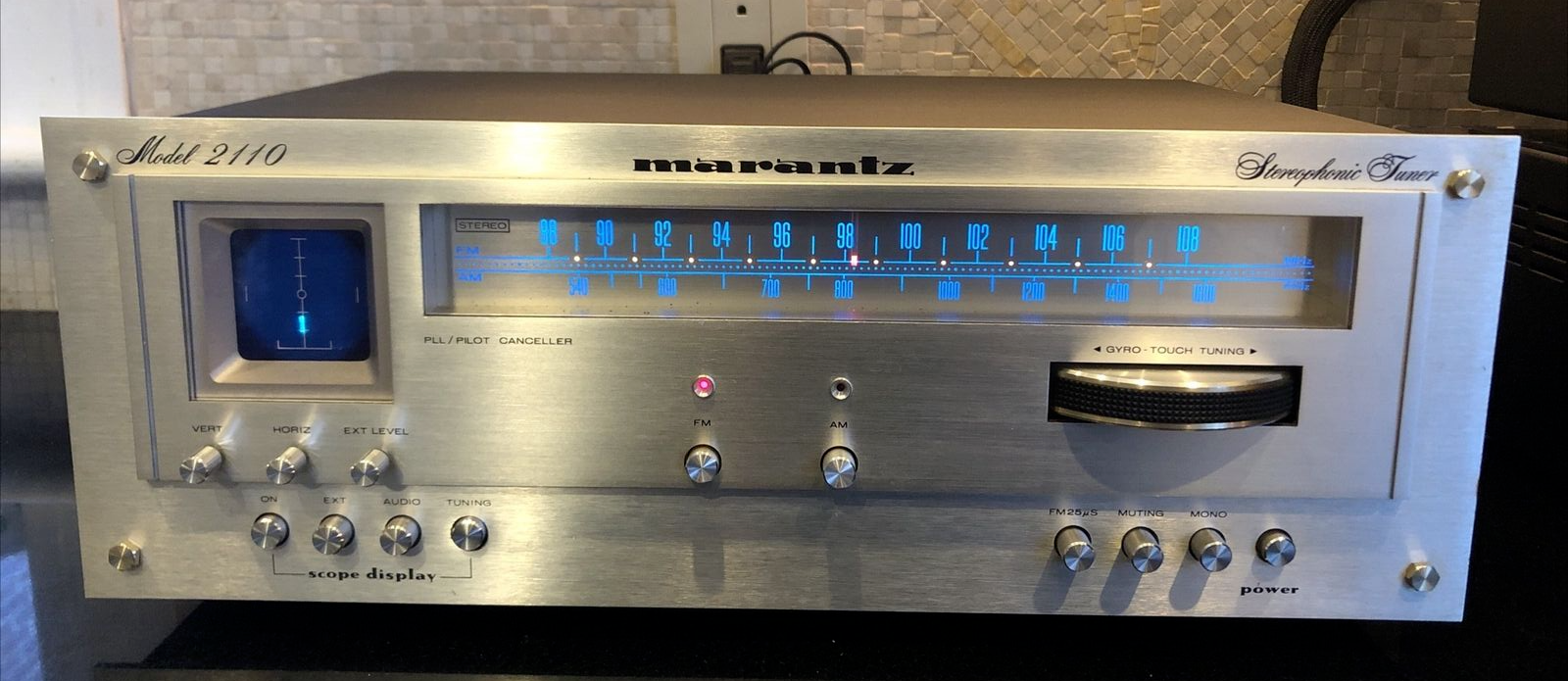 ラジオ・コンポ MARANTZ RC-610 ラジオ・コンポ MARANTZ RC-610 MARANTZ RC-610 ラジオ・コンポ