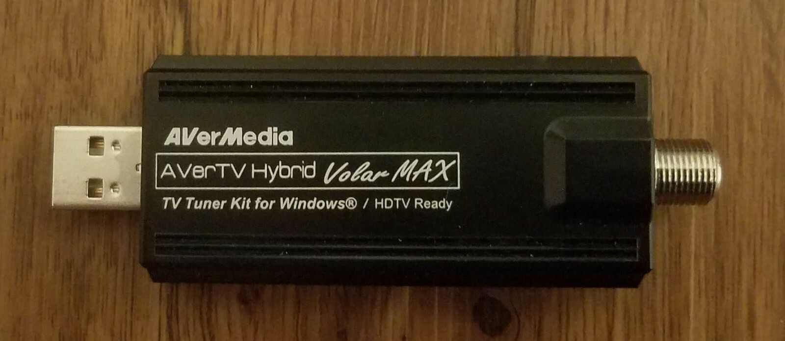 Avermedia AverTV Hybrid Volar Max USB TV Tuner Kit For Windows ( Open Box.)