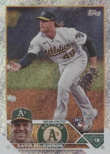 2023 Topps Complete Set - David MacKinnon #276