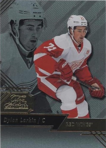 2016-17 Upper Deck Fleer Showcase - Dylan Larkin #16