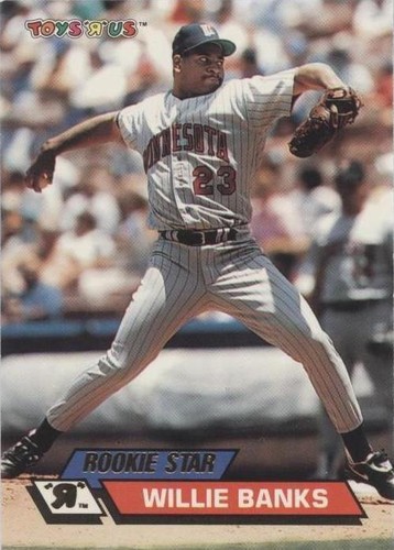1993 Topps Stadium Club Toys R Us - Willie Banks #54