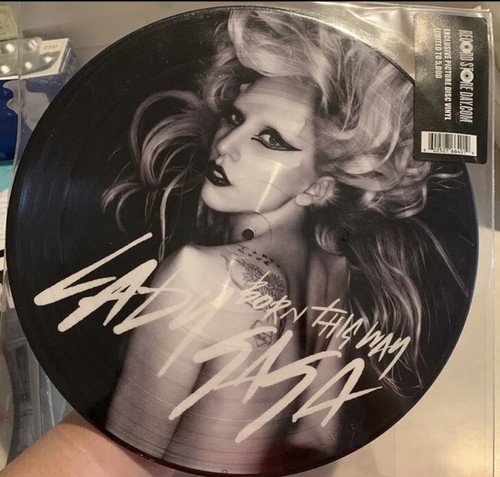 Lady Gaga Born This Way サイン入り缶ケース Lady Gaga Born This Way Vinyl Picture Disc Single Record