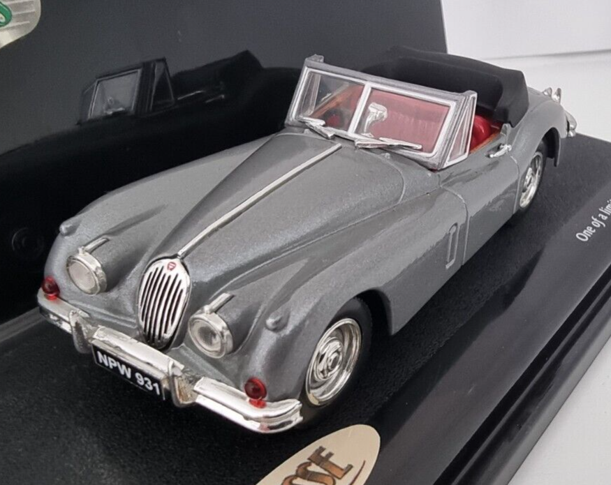 vitesse-jaguar-xk140-open-tourer-grey-143-scale-diecast-model-car-25400