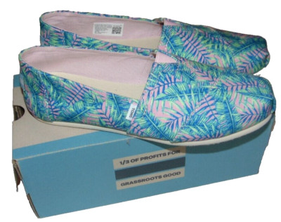 ~NWB Women's TOMS Alpargata Palm Print Shoes! Size 6.5 Super Cute FS:)~