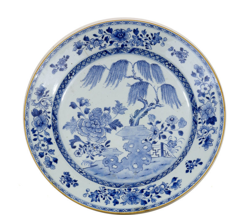 Teller aus Porzellan