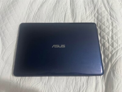 ASUS 11.6” Cloudbook - 4GB, 64GB