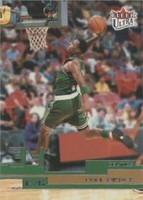 2002-03 Fleer Ultra - Paul Pierce #33
