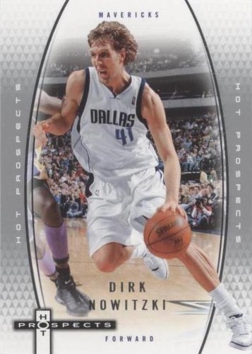 Dirk Nowitzki 2006-07 Fleer Hot Prospects #12 Sports NBA