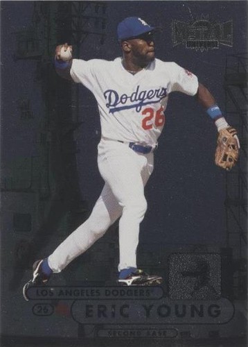 1998 Metal Universe - Eric Young #156