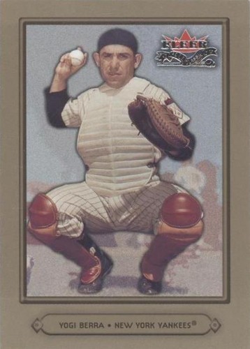 2002 Fleer Fall Classic - Yogi Berra #9
