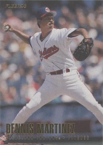 1996 Fleer - Dennis Martinez #90
