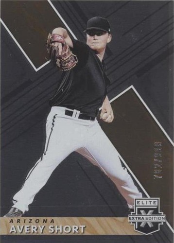 2019 Panini Elite Extra Edition - Avery Short #177