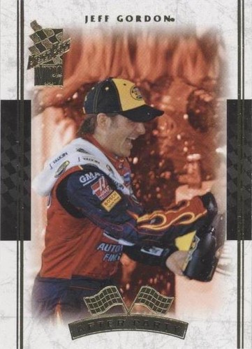 2007 Press Pass VIP - Jeff Gordon #82
