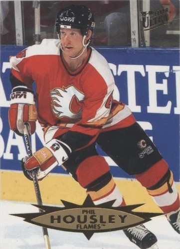 1995-96 Fleer Ultra - Phil Housley #25