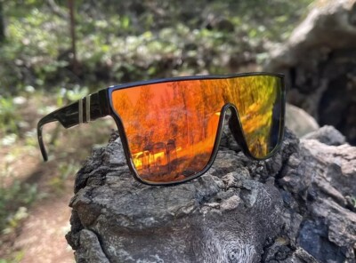 New Blenders Style Black Sunglasses Red Hot Lense Womens Mens Shades Summer USA