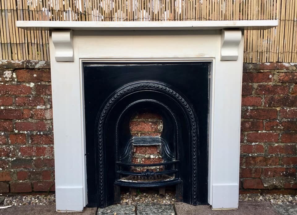 Victorian Cast Iron Fireplace & Wooden Mantle Surround in Exeter