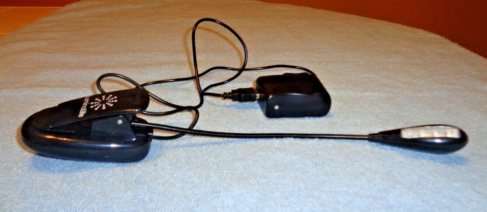 LuminoLite- 4 LED Clip On Reading Light w/ Charger- 2 Levels Brightness