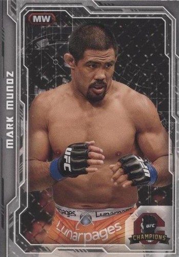 2014 Topps UFC Champions - Mark Munoz #73
