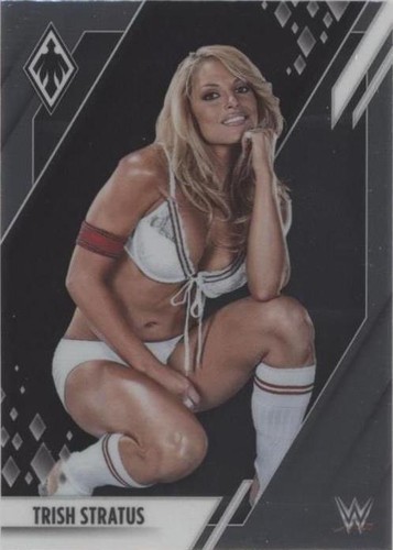 2022 Panini Chronicles WWE - Trish Stratus #323
