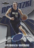 2003-04 Topps Finest - Dirk Nowitzki #120