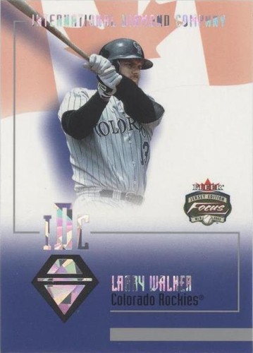 2002 Fleer Focus Jersey Edition - Larry Walker #7 IDC