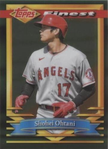 2018 Topps Finest #100 SHOHEI OHTANI RC /250 RARE Purple 2018 Topps Finest #100 SHOHEI OHTANI RC /250 RARE Purple