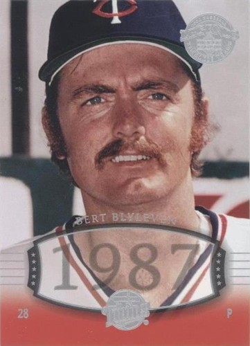 2004 Upper Deck Legends Timeless Teams - Bert Blyleven #272