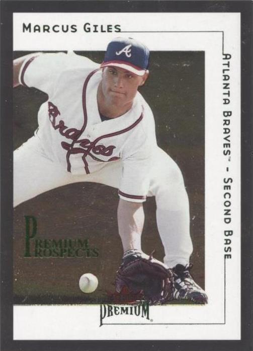 Fleer Premium 2001 - Marcus Giles #205