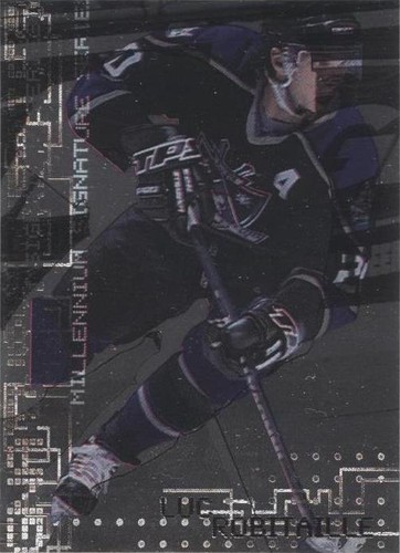 1999-00 In the Game Be A Player Millennium Signature Series - Luc Robitaille #122