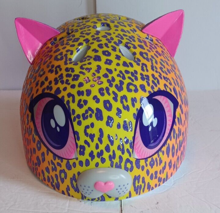 And Skate Helmet Age 5-8 50-54cm Size Small