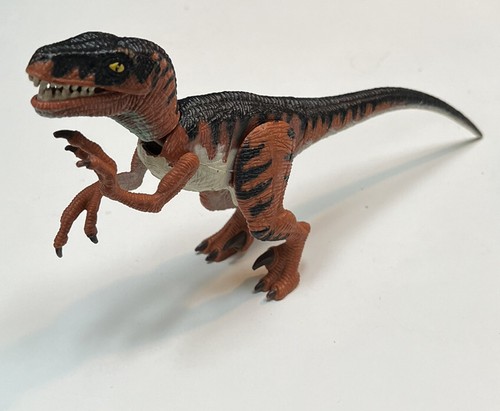 Jurassic Park 1997 The Lost World Velociraptor Raptor JP06