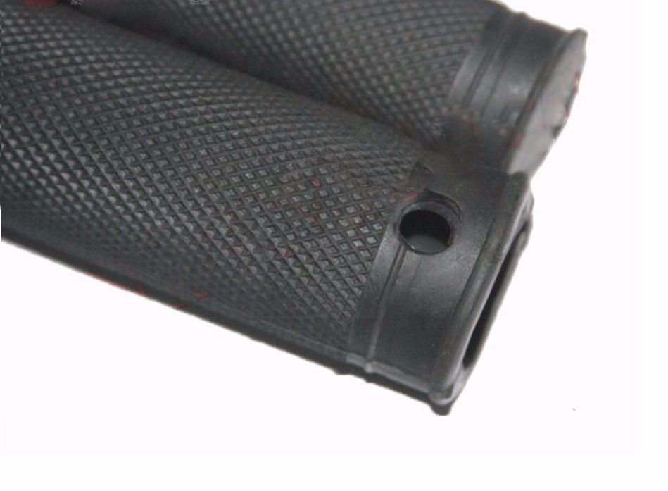 Pair Rubber Made Black Handlebar Grip Jawa Babetta Models 7/8" Scooter 