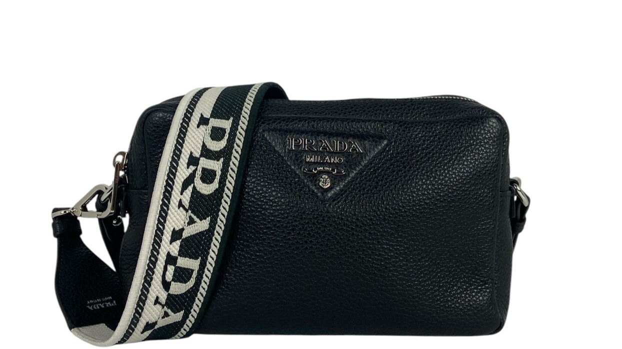 バッグ PRADA nylon camera bag black Prada Re-Nylon Crossbody Bag | Black | FARFETCH
