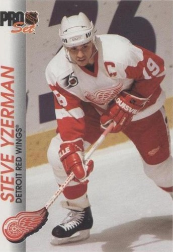 1992-93 Pro Set - Steve Yzerman #39