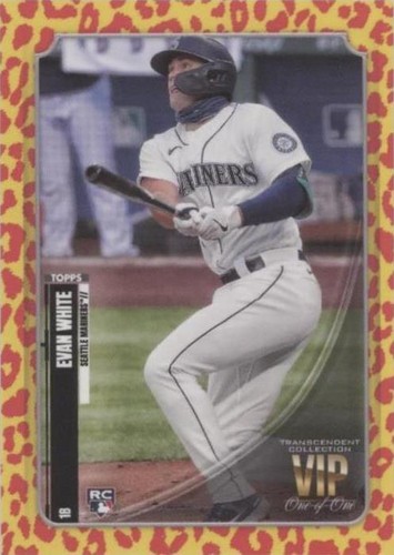 2021 Topps Transcendent Collection VIP Party - Evan White #VIP-40