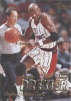 1997-98 Fleer - Clyde Drexler #22