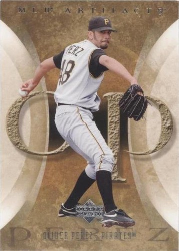 2005 Upper Deck Artifacts - Oliver Perez #76
