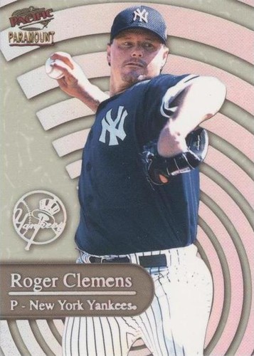 1999 Pacific Paramount - Roger Clemens #22