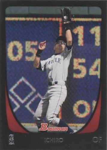 Ichiro Suzuki Autographed 2001 Bowman Chrome Refractor RC