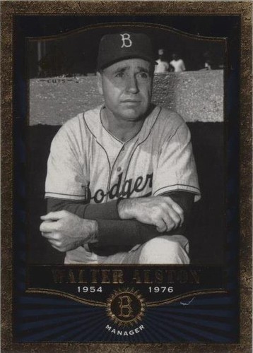 2001 SP Legendary Cuts - Walter Alston #36