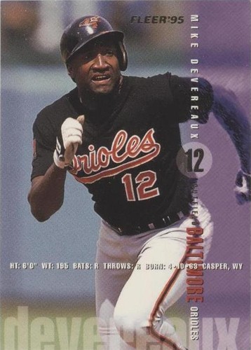 1995 Fleer - Mike Devereaux #4