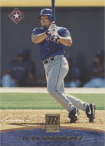 2001 Topps Reserve - Ivan Rodriguez #16