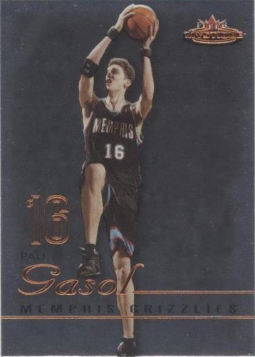 2003-04 Fleer Mystique - Pau Gasol #57