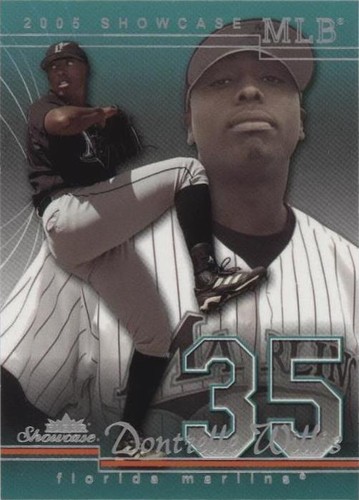 2005 Fleer Showcase - Dontrelle Willis #33