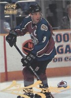1997-98 Pacific Paramount - Joe Sakic #55